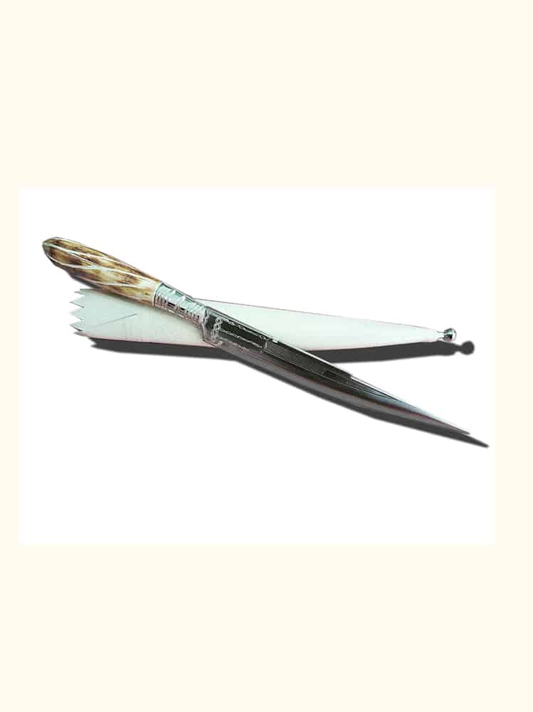 traditional-surmene-dagger