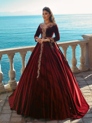 Chic Burgundy Long Gold Appliqued Beaded Prom Kaftan Gown