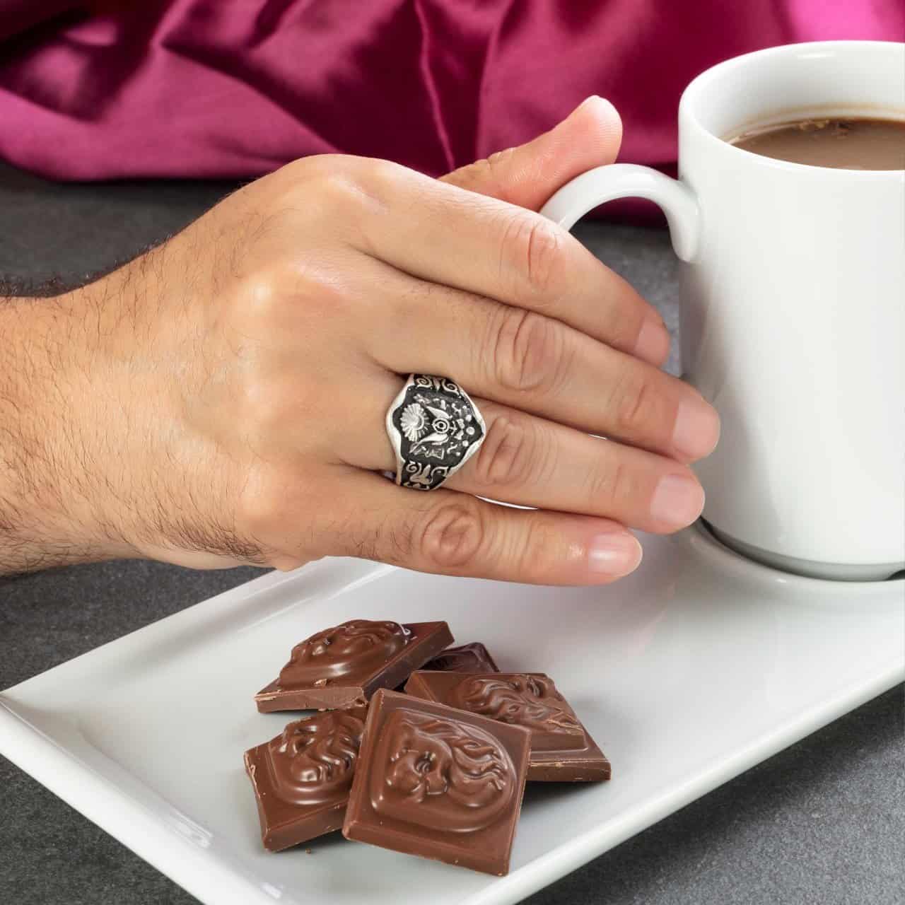 tughra ring