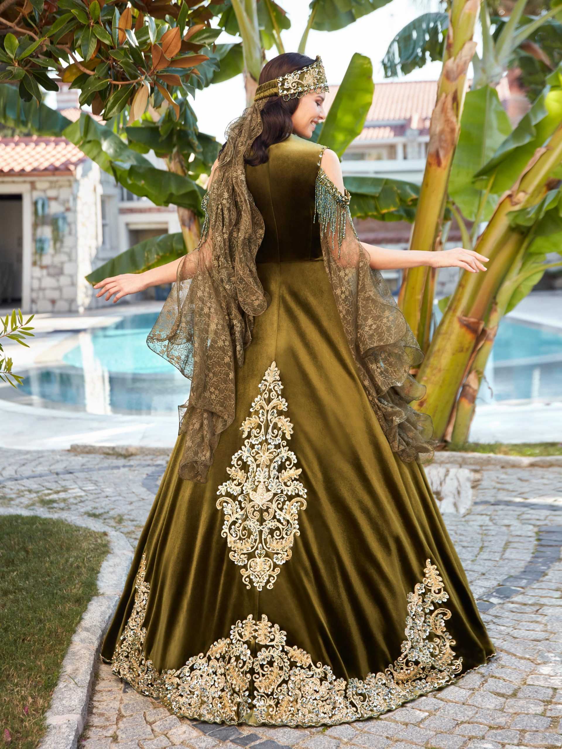 green long off shoulder homecoming dresses