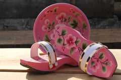 traditional clogs pink