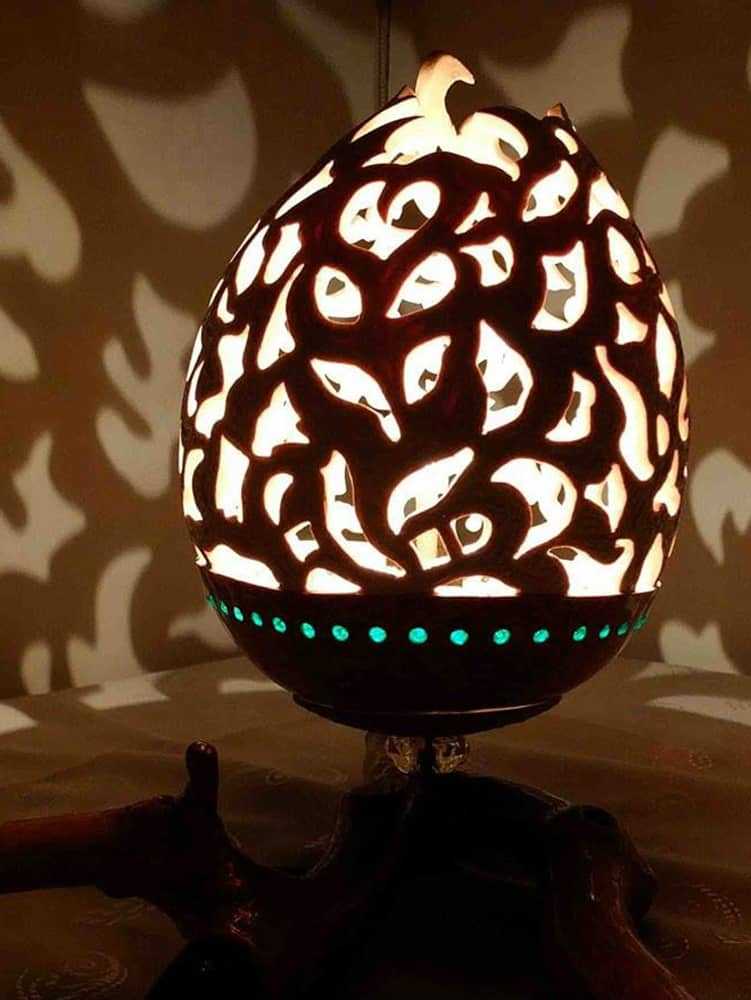 amazing-carved-gourd-lampshade