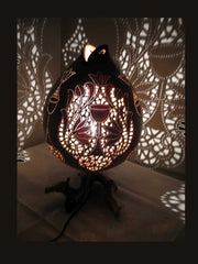 hand-carved-gourd-lampshade