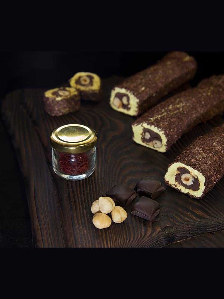 turkish-delight-brownie-saffron-with-nuts