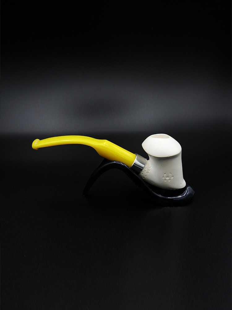 classy-meerschaum-pipe