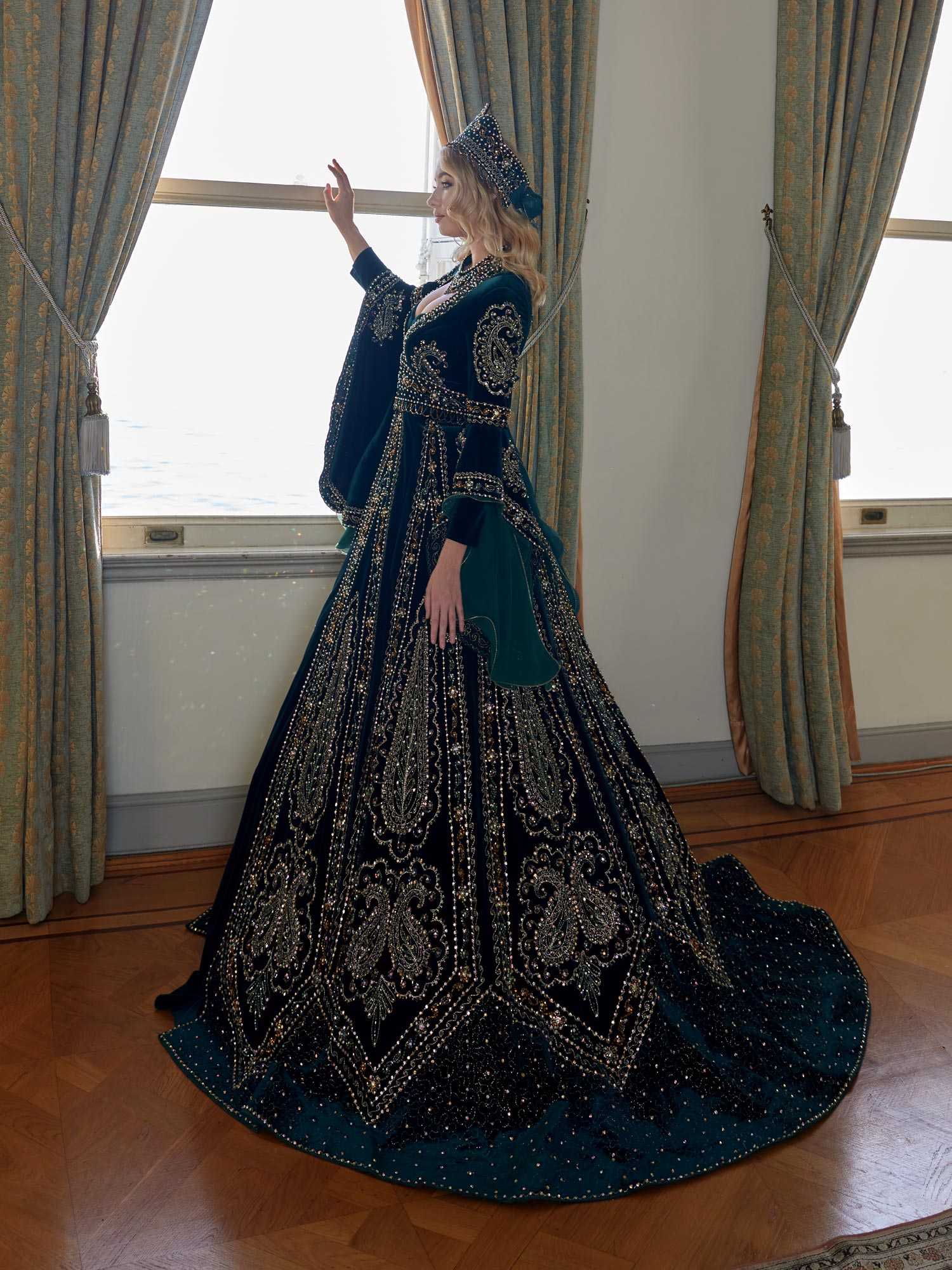 elegant long green velvet formal henna engagement party evening ball dresses with sleeves