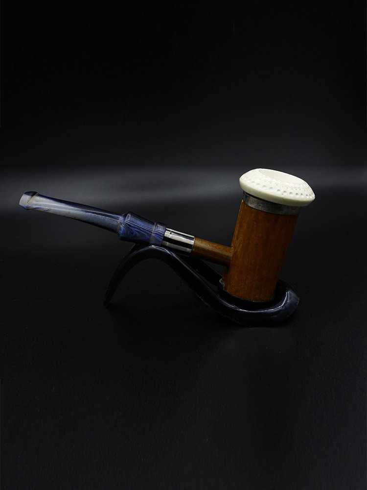 meerschaum-pipe-bamboo-brown-hand-carved