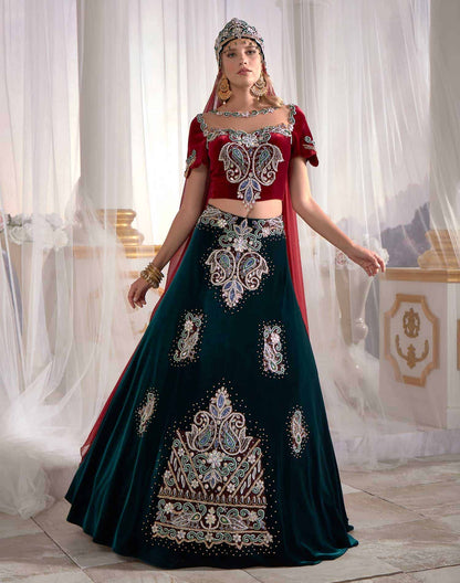 Queen Caftan Set Red